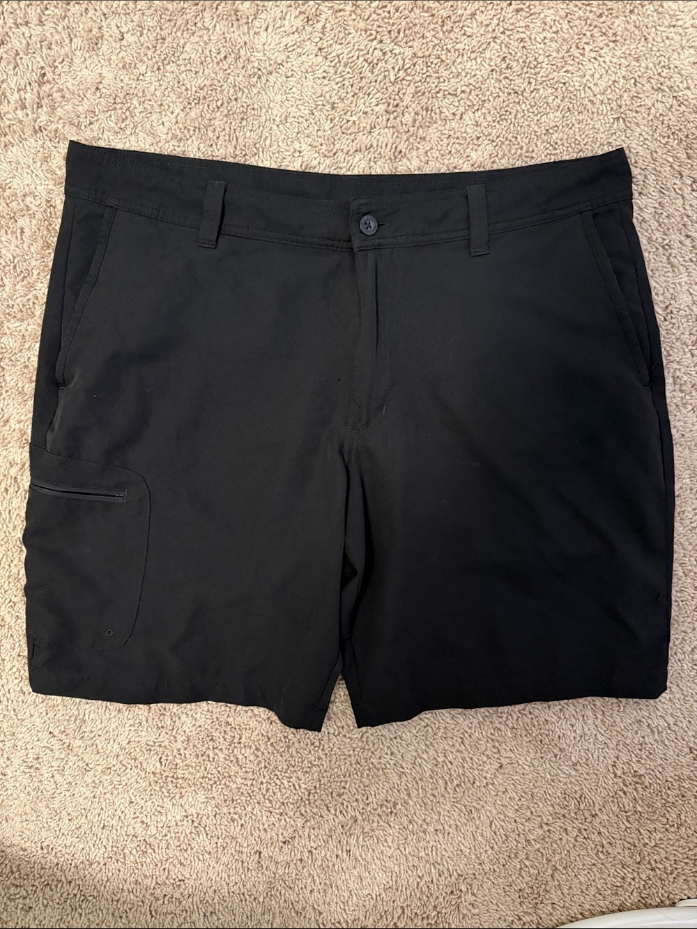 Magellan Outdoors Black Men's Hybrid Shorts size 40